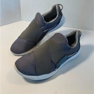 UNDER ARMOUR GRAY SLIP ON SNEAKERS Size 9